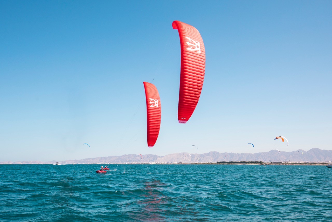 Enata kites